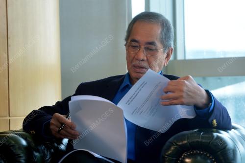 DATUK SERI DR WAN JUNAIDI TUANKU JAAFAR