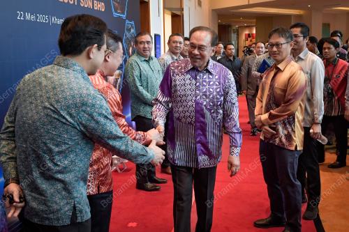 DATUK SERI ANWAR IBRAHIM
