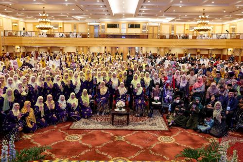 DATUK SERI DR WAN AZIZAH WAN ISMAIL