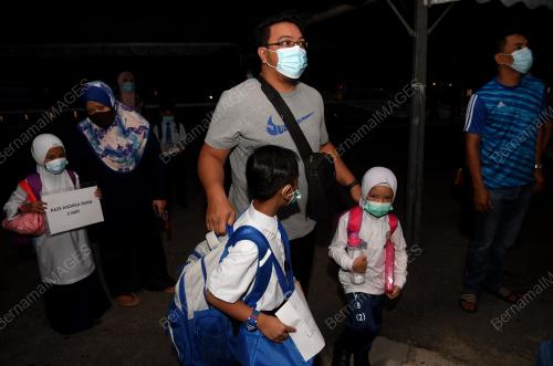TINJAUAN SEKOLAH HARI PERTAMA 2021