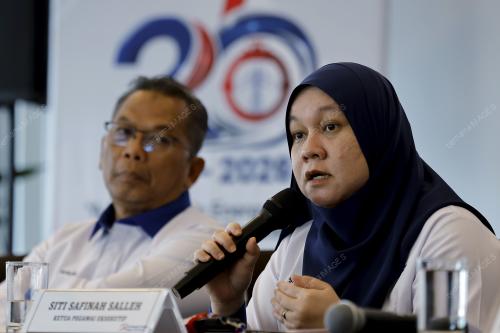 SITI SAFINAH SALLEH