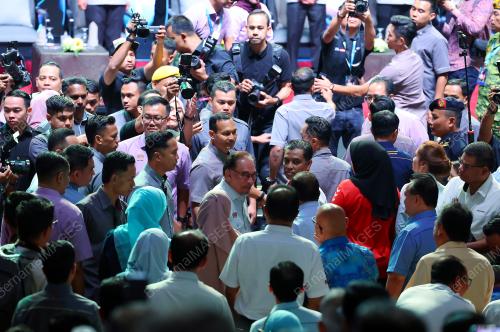 DATUK SERI ANWAR IBRAHIM