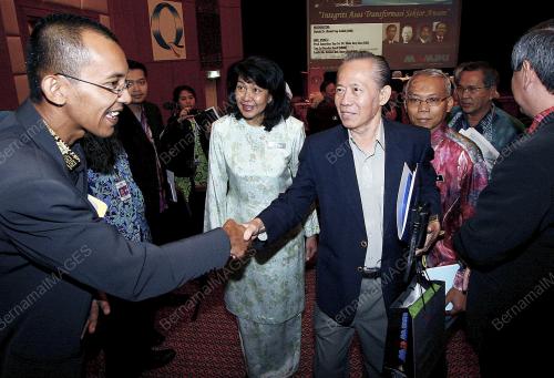 DR KHOO KAY KIM