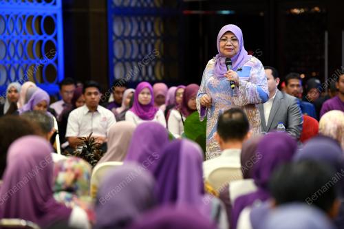 PTJ01_01112017_KPWKM