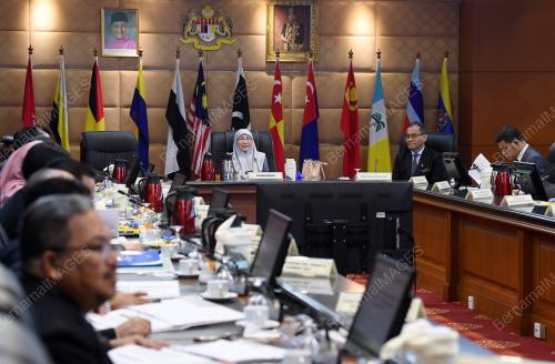 PTJ01_01112018_MESYUARAT