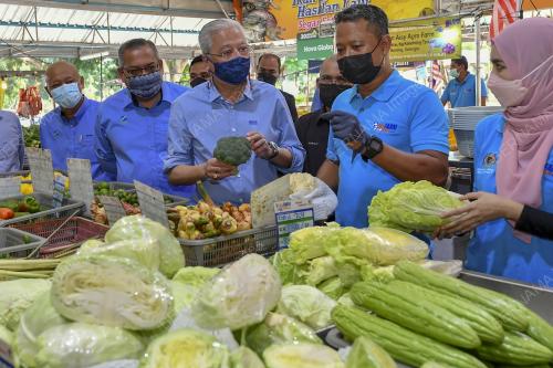DATUK SERI ISMAIL SABRI YAAKOB