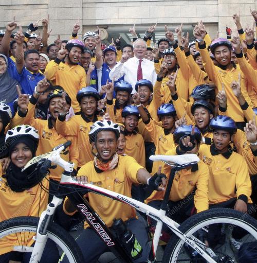 DATUK SERI MOHD NAJIB TUN ABDUL RAZAK
