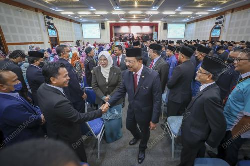 TAN SRI MOHD ALI HAMSA