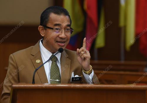 DATUK DR NOOR AZMI GHAZALI