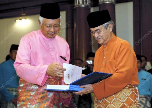 DATUK SERI MOHD NAJIB TUN ABDUL RAZAK