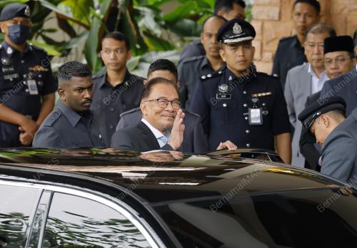 DATUK SERI ANWAR IBRAHIM
