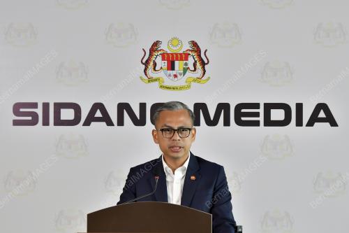FAHMI FADZIL