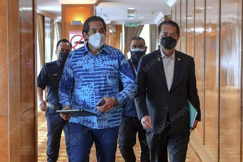 KHAIRY JAMALUDDIN