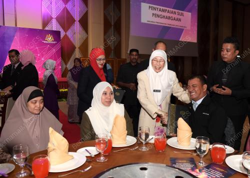 PTJ01_04032019_ANUGERAH_BN201903012111