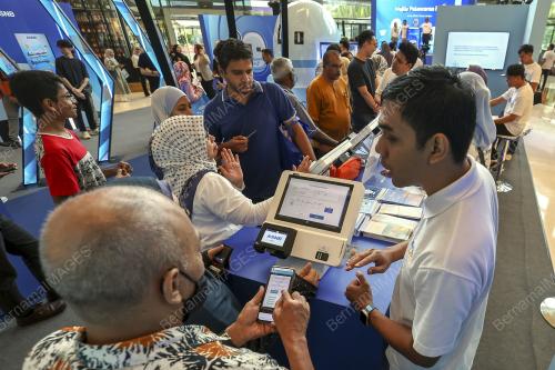 PENASIHAT PELABURAN ROBO (RIA)