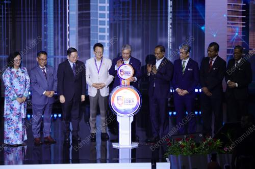 DATUK SERI DR AHMAD ZAHID HAMIDI