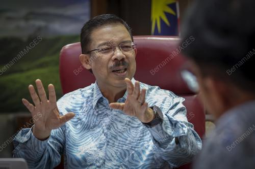 TAN SRI MOHD ZUKI ALI