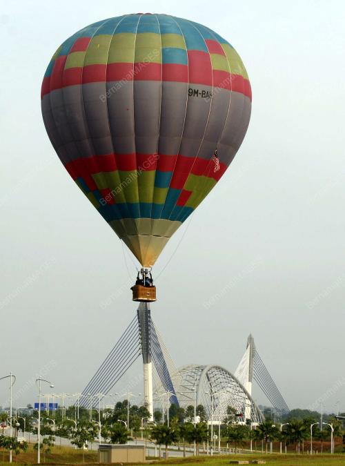 PUTRAJAYA HOT AIR BALOON FIESTA 2009