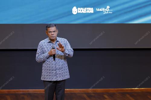 DATUK SERI SAIFUDDIN NASUTION ISMAIL