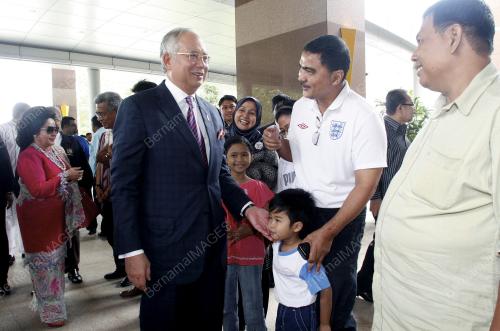 DATUK SERI MOHD NAJIB TUN ABDUL RAZAK