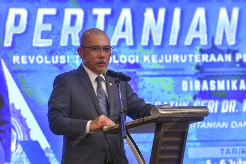 DATUK SERI DR RONALD KIANDEE