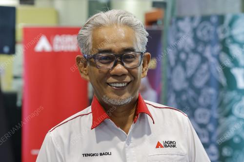 DATUK STENGKU AHMAD BADLI SHAH RAJA HUSSIN