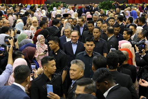 DATUK SERI ANWAR IBRAHIM