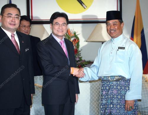 MUHYIDDIN YASSIN