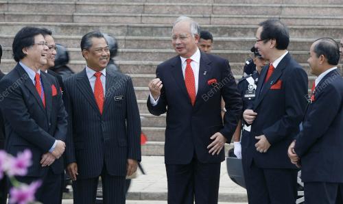 PERHIMPUNAN BULANAN JPM
