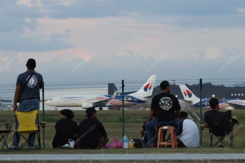 ANJUNG SPOTTER
