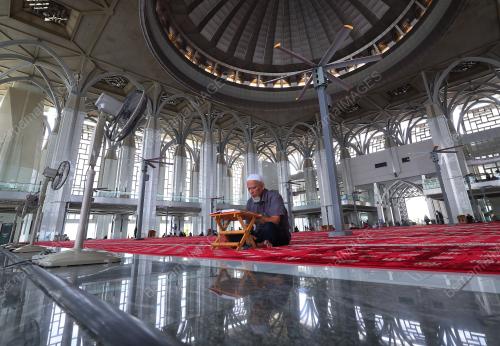NUZUL AL-QURAN