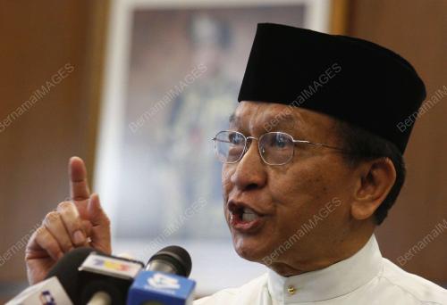 DATUK SERI UTAMA DR RAIS YATIM