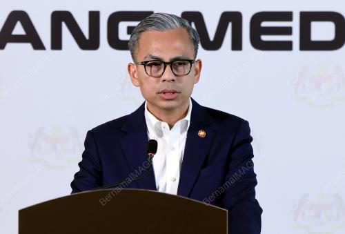 DATUK FAHMI FADZIL