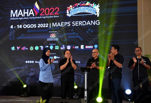 DATUK SERI DR RONALD KIANDEE