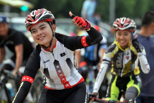 PTJ01_09102016_CYCLING