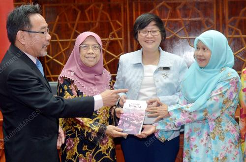 PTJ01_09112016_WANITA