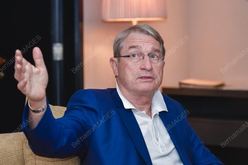 DATUK SERI HARALD LINK