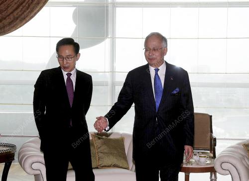 MOHD NAJIB TUN ABDUL RAZAK