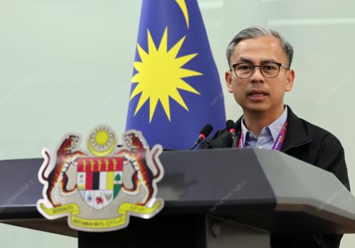 DATUK FAHMI FADZIL