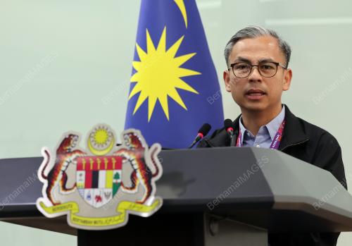 DATUK FAHMI FADZIL