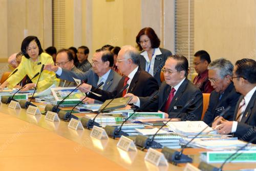 DATUK SERI NAJIB TUN RAZAK