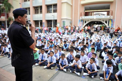 PTJ01_12012015_SEKOLAH
