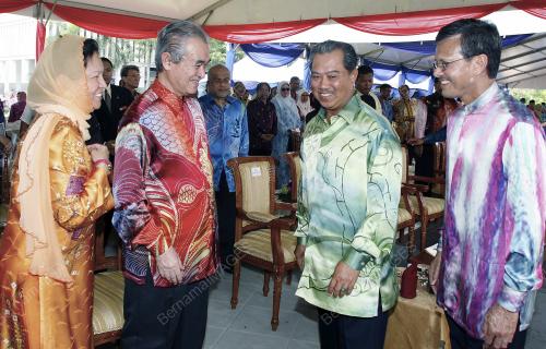 MUHYIDDIN YASSIN