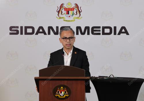 DATUK FAHMI FADZIL