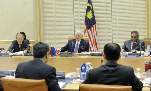 PTJ01_12052015_PM_DIALOG