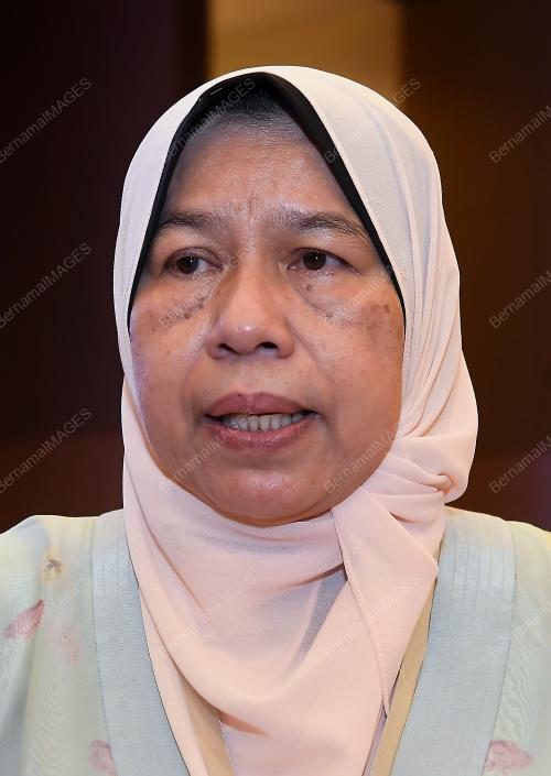 ZURAIDA KAMARUDDIN