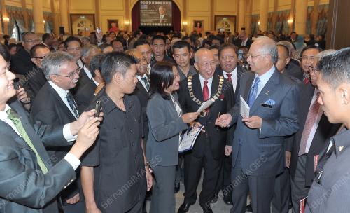 PTJ01_12062012_PM_PRO