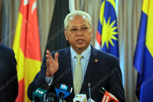 TAN SRI ANNUAR MUSA