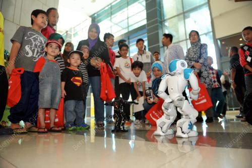 PTJ01_12122015_ROBOT