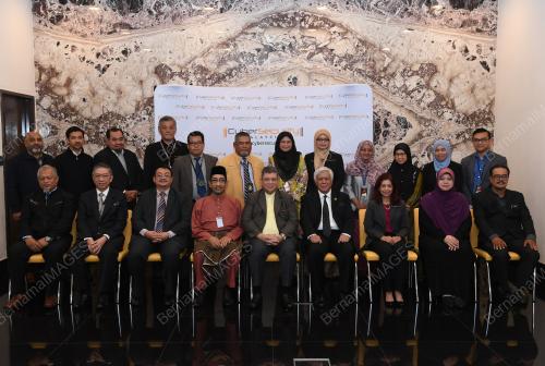 DATUK SAIFUDDIN ABDULLAH